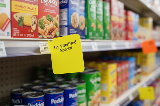 Unadvertised Yellow Flag Sign - Lifestyle